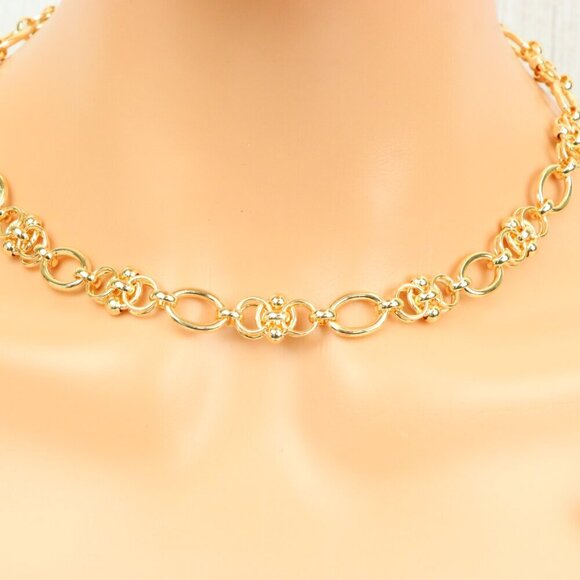 "Minimalist & Elegant Necklace Chain – Perfect for Women & Girls | UNVRC1618 - Picture 8 of 10